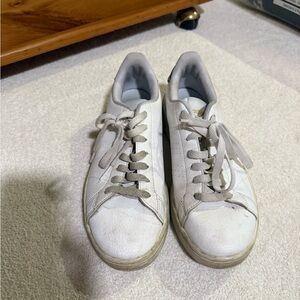 Adidas women’s shoes